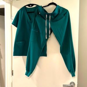 Figs Catarina One Pocket Top + High Waisted Zamora Jogger Hunter Green Scrub Set